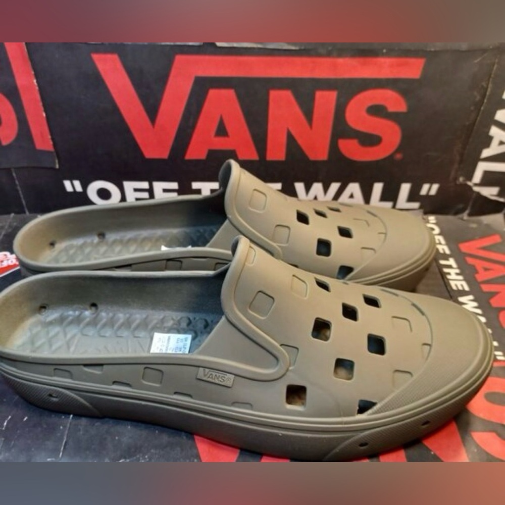 Vans Slip-On Mule Like New Mns8/Wmns9.5